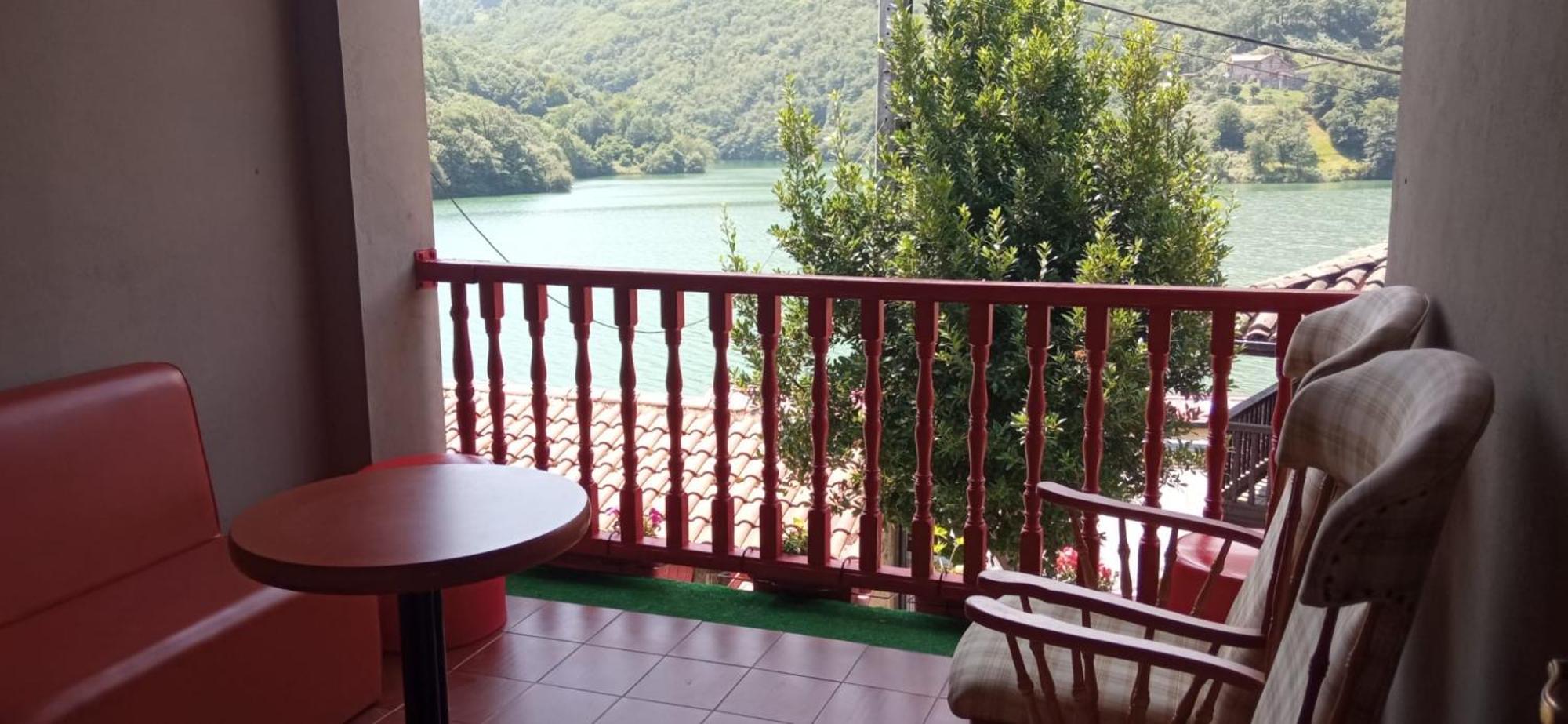 El nido del Raitan Tanes Quarto foto